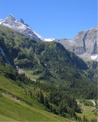 Hinteres
              Lauterbrunnental